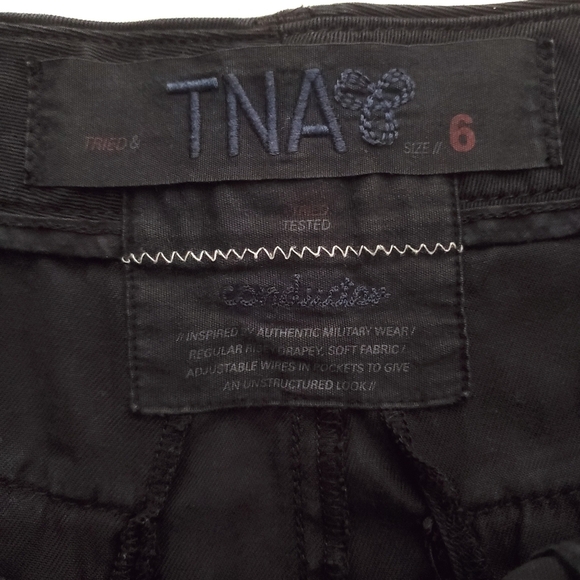 Aritzia TNA Conductor Shorts 100% Lyocell Black 6 - Picture 14 of 15